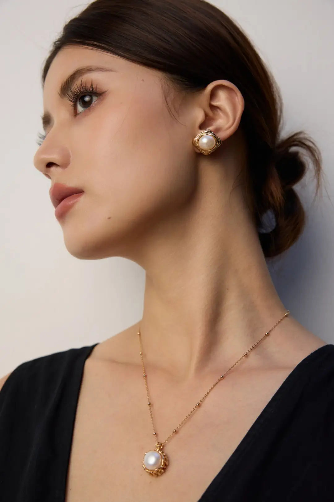 Arbor Pearl Stud Earrings - Anais&Aimee