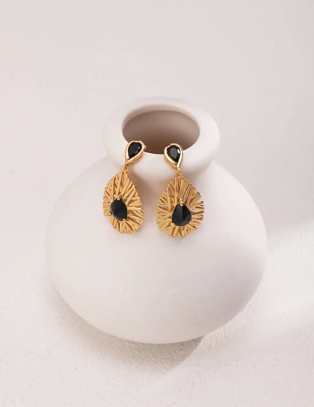 Royal Black Zirconia Drop Earrings – Anais&Aimee