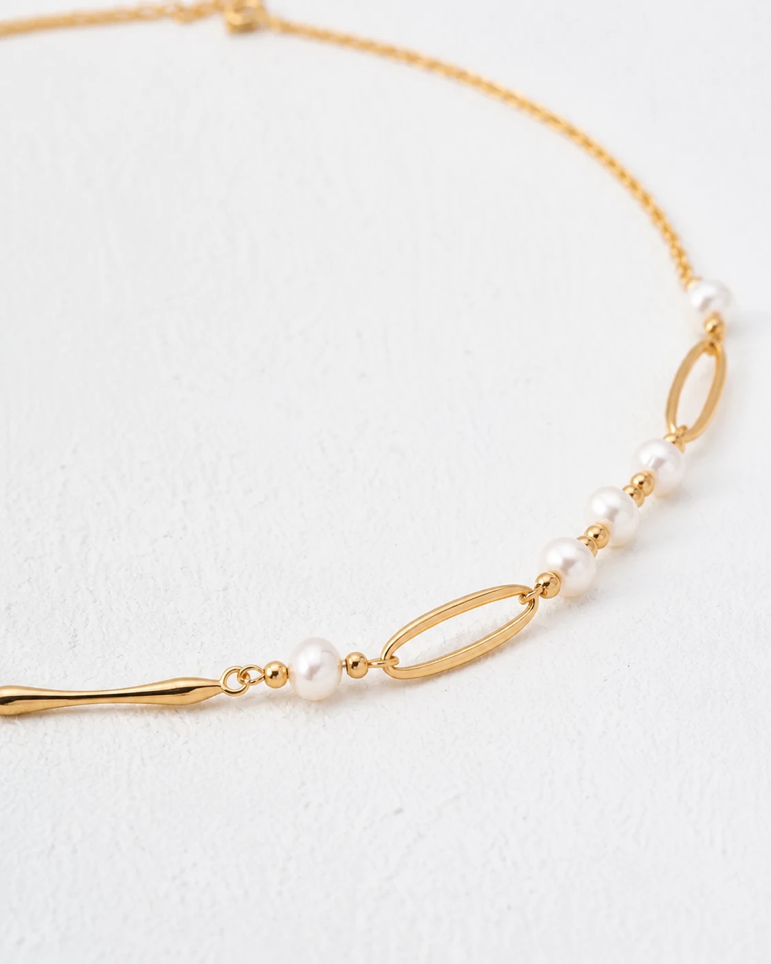 Kingsbury Gold Necklace